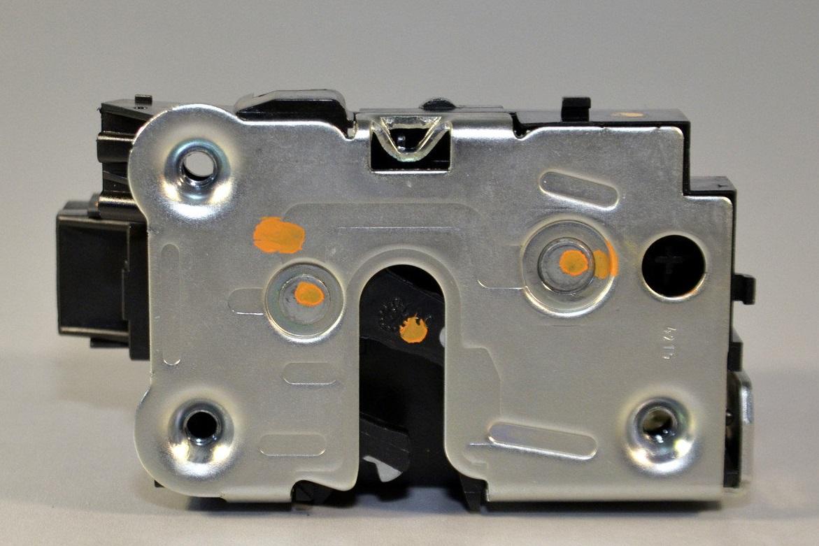 KAPI KILIDI ON SAG MASTER II MOTORSUZ - EGE KARA - OEM 8200147158