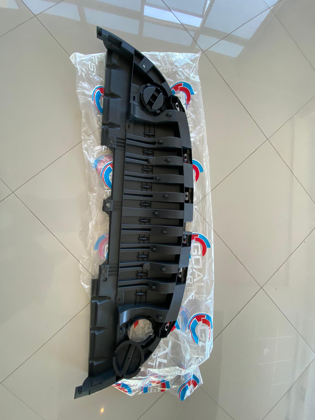 ON TAMPON DEFLEKTORU FLUENCE 2011 - 2013 - GOAL - OEM 622350006R