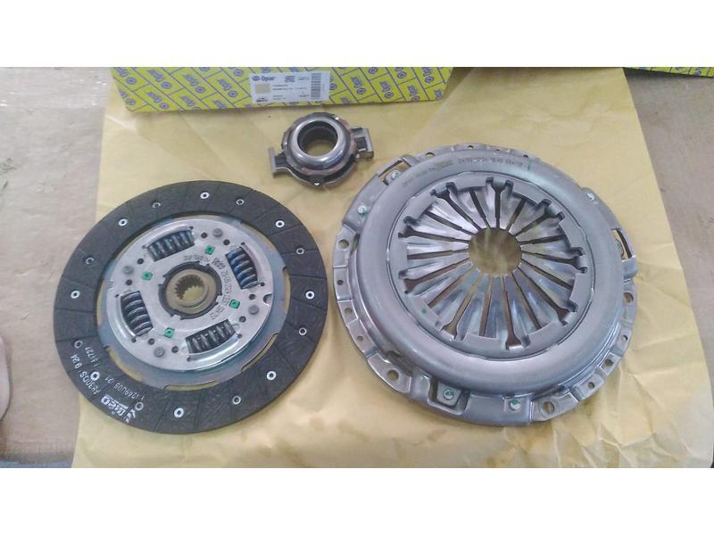 DEBRIYAJ SETI ( RULMANLI ) DOBLO FIORINO ALBEA PUNTO 1.3 MJET — OPAR OPR-73504530 - OPAR - OEM 71753318