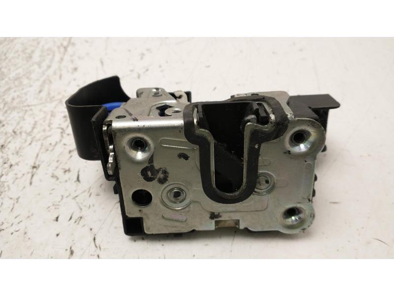 KAPI KILIDI ON SAG DUSTER (YM) - SAGEMFRANS - OEM 805021840R