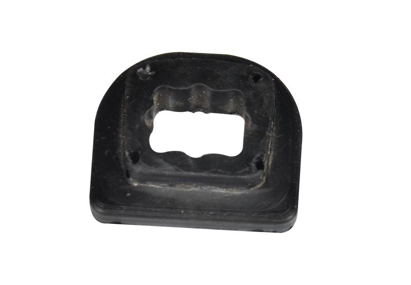 RADYATOR UST BAGLANTI LASTIGI FIESTA VI / COURIER 14> - MKS - OEM 8V518125AB