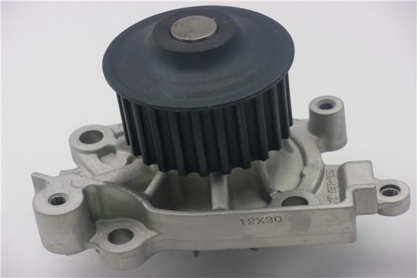 DEVİRDAİM SU POMPASI MITSUBISHI CARISMA 1.8L 4G93 GDI DA2A 95-> / PAJERO PININ 1.8L 2.0L 4G93 4G94 G DI H66W H77W 00-07 / VOLVO S40 I 1.8İ 16V 95<03 V40 1.8 95<04 - GMB - OEM MD309756