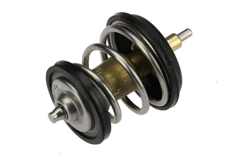 TERMOSTAT 95°C AUDI A3 A4 A5 A6 A6 Q2 Q3 TT SEAT ALHAMBRA ALTEA ALTEA XL EXEO LEON TOLEDO III SKODA OCTAVIA II SUPERB II YETI VW AMAROK BEETLE CC EOS GOLF V GOLF VI JETTA III IV PASSAT SCIROCCO III SHARAN TIGUAN - KALE RADYATOR - OEM 06H121113B