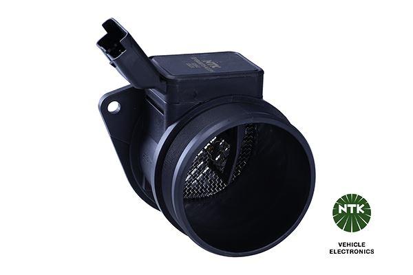 HAVA KÜTLE ÖLÇER (DEBİMETRE) PARTNER-BERLINGO-P307-SCUDO-P406 DW10TD(2.0HDI 8V) PARTNER II- BERLINGO II - EXPERT-JUMPY-SCUDO DW8B - NGK - OEM 1920.7S