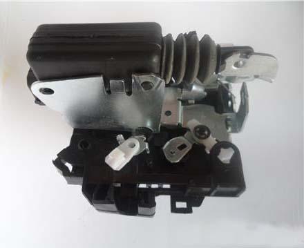ÖN KAPI KİLİDİ ELEKTRİKLİ SAĞ CLIO (01-10) - EGEKARAYEL - OEM 7700434715
