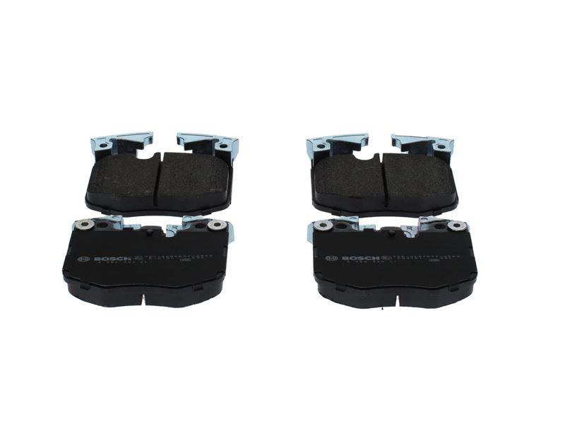FREN BALATASI ON BMW G42 G20 G21 G22 G23 G26 G30 G31 G32 G11 G12 G14 G15 G16 G01 G02 G05 G18 G06 G07 G29 - BOSCH - OEM 34116889570