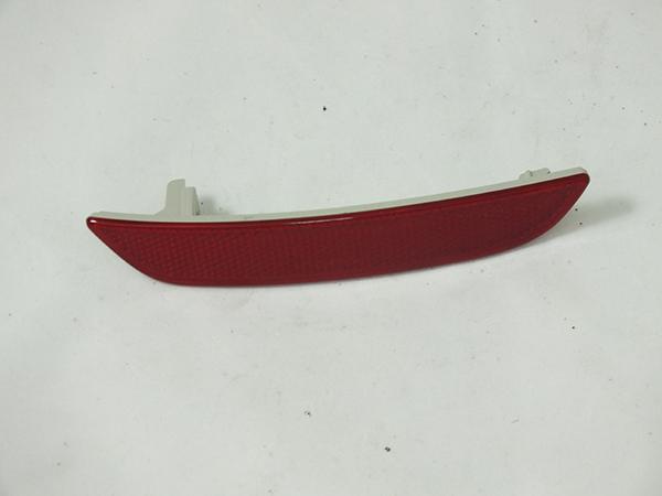 TAMPON REFLEKTOR ARKA SAG RENAULT CLIO IV 13 - - PLEKSAN - OEM 265605789R
