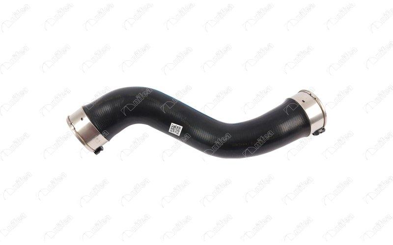 TURBOSARJ HORTUMU SOL MERCEDES GLK-CLASS OM651 X204 - NIFEA - OEM A2045280000
