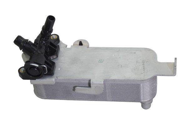 OTOMATIK SANZIMAN YAG SOGUTUCUSU BMW N13 N20 N26 F20 F22 F30 F32 F34 F36 TERMOSTATLI - MAHLE - OEM 17217600553