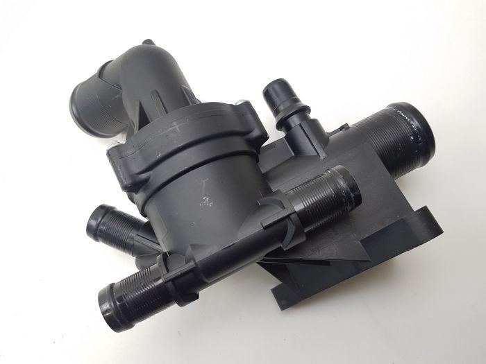 TERMOSTAT 85°C MEAGEN III-IV-FLUENCE-KADJAR-SCENIC III-QASHQAI-XTRAIL 1.6DCİ R9M MOTOR (110618527R) - AUTODAK - OEM 110618527R