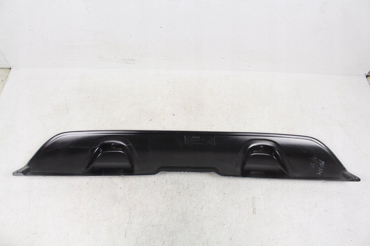 ARKA TAMPON SPOILERI CAPTUR 2012> GRI - DE-GA - OEM 8201385435