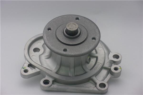 DEVİRDAİM SU POMPASI TOYOTA HILUX 2.4L L LN56 LN65 83-91 / LAND CRUISER 2.4L 2L LJ70 KZJ70 88-93 - GMB - OEM 1610059135