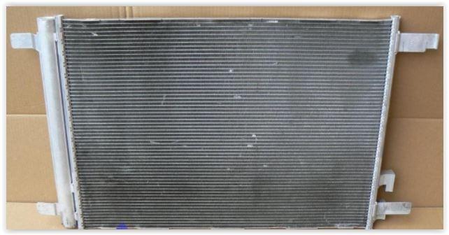 KLIMA RADYATORU CLIO IV 12> CAPTUR I 13> SYMBOL III 14> DACIA LOGAN MCV II 14>DUSTER 10> SANDERO II - VALEO - OEM 921001908R