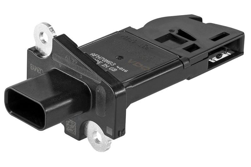 MAF SENSORU 2.2D DEFENDER L316 07>16 DISCOVERY SPORT L550 14> FREELANDER 2 L359 07>14 R.R EVOQUE L538 11>19 FORD TRANSIT MONDEO FIESTA PEUGEOT BOXER CITROEN JUMPER 2.2 HDI VOLVO S60 - VDO - OEM LR019830