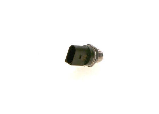 YAKIT BASINC SENSORU BMW F40 F44 F46 G20 G30 G32 G11 G12 F48 F39 G01 G02 G05 G06 G07 - BOSCH - OEM 13538589933