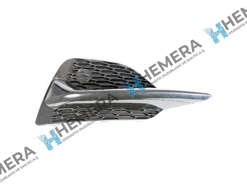 SİS FAR KAPAĞI ÖN SAĞ SİYAH NISSAN QASHQAI 2018-2020 - TAIWAN - OEM 62256HV10A