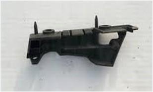 ÖN TAMPON BRAKETİ SAG A4 2013>> - GKL - OEM 8K0807284E