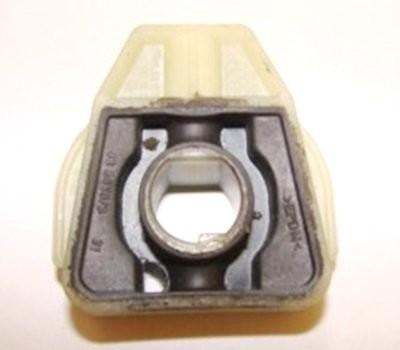 RADYATÖR TAKOZU ÜST BEYAZ - GKL - OEM 6Q0121367