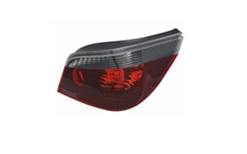 (11-B983-A1-9B) B.5 E60 ARKA STOP KOYU GRİ SDN RH.03-07 - TYC - OEM 63210414700