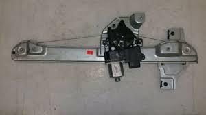 SOL ÖN CAM KRİKOSU — PSA 9816402180 - PSA - OEM 9816402180