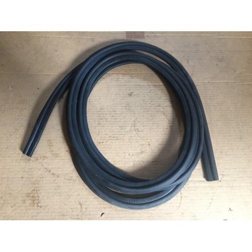 ÖN CAM LASTİĞİ FIORINO 225 KAPALI KASA KAMYONET - SP - OEM 01361248080