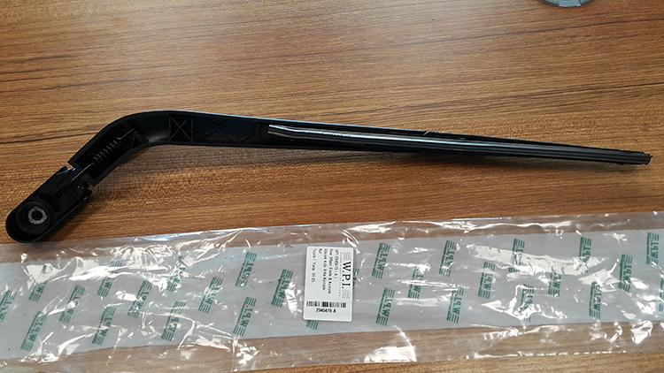 ARKA SİLECEK KOLU KOMPLE TOYOTA YARIS (99-05) - WPI - OEM 8524052010