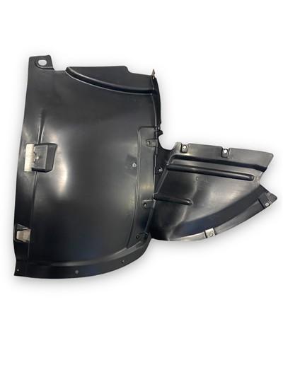 ÇAMURLUK DAVLUMBAZI SAG GKL ÜRETİM ORJİNAL KALİTE ( AUDİ A3) 2004-2012 - GKL - OEM 8P0821192B
