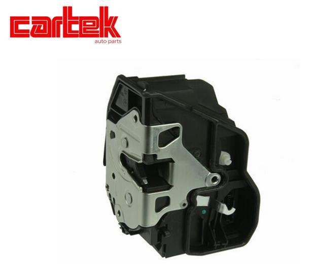 KAPI KILIDI ARKA SOL BMW E60 E65 E87 E90 F10 F20 F30 E70 E71 F01 E84 E83F22 F32 F34 F36 F07 F25 F26 - CARTEK - OEM 51227202147