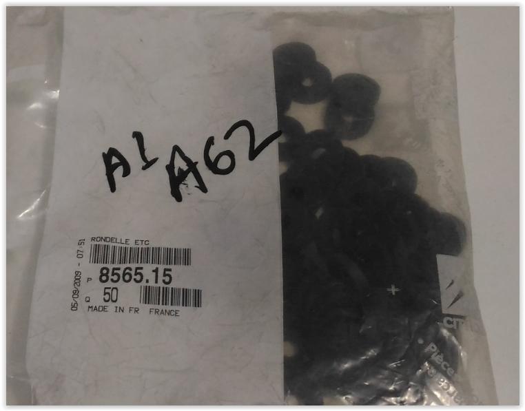 ÇAMURLUK KLİPSLERİ P106-P205-P307-P406-C4 - PSA - OEM 8565.15
